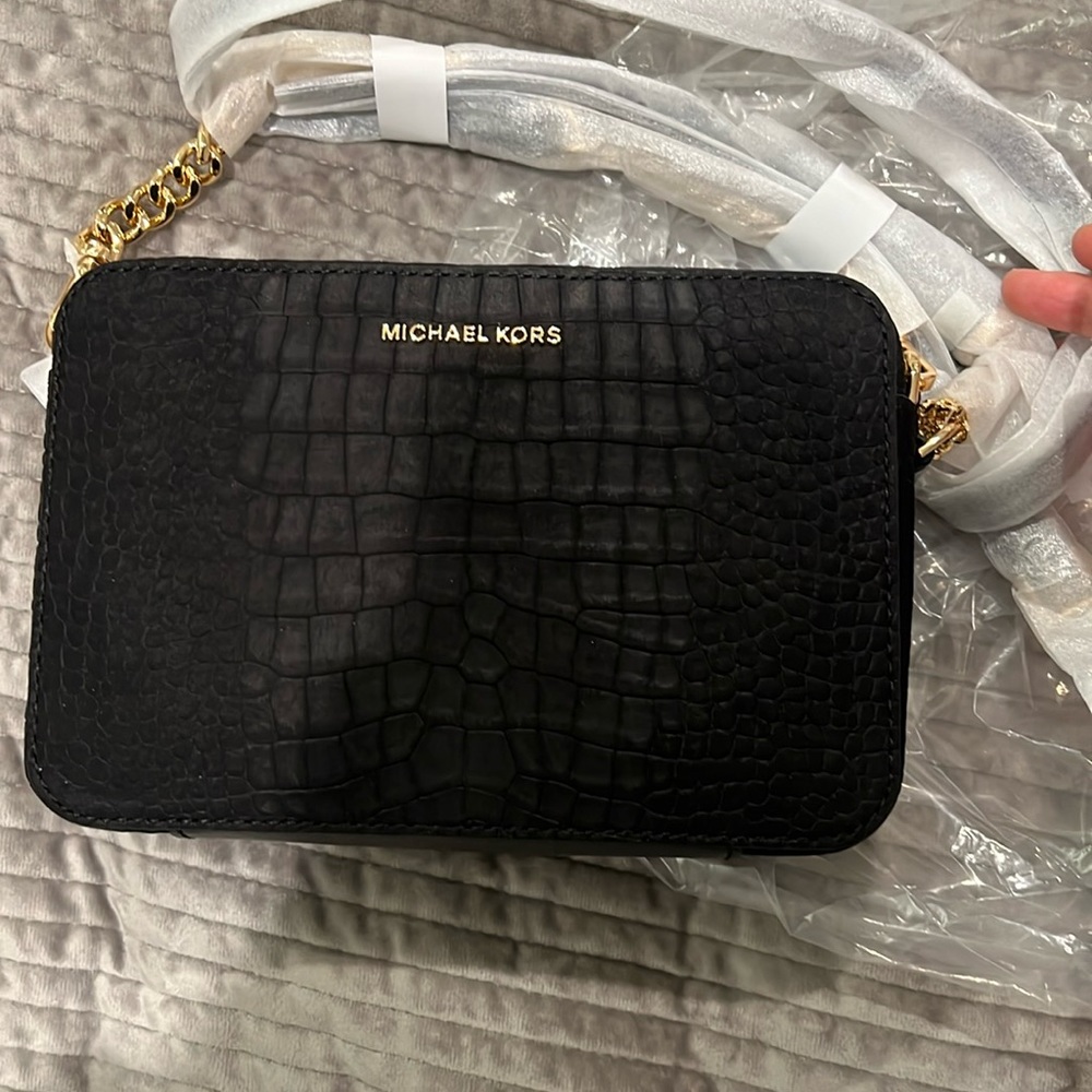 Michael kors black crossbody bag - Picture 1 of 2